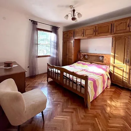 Lekse Near Aci Апартаменты Милна